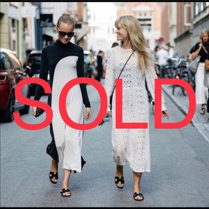 Hermés Oran sandals